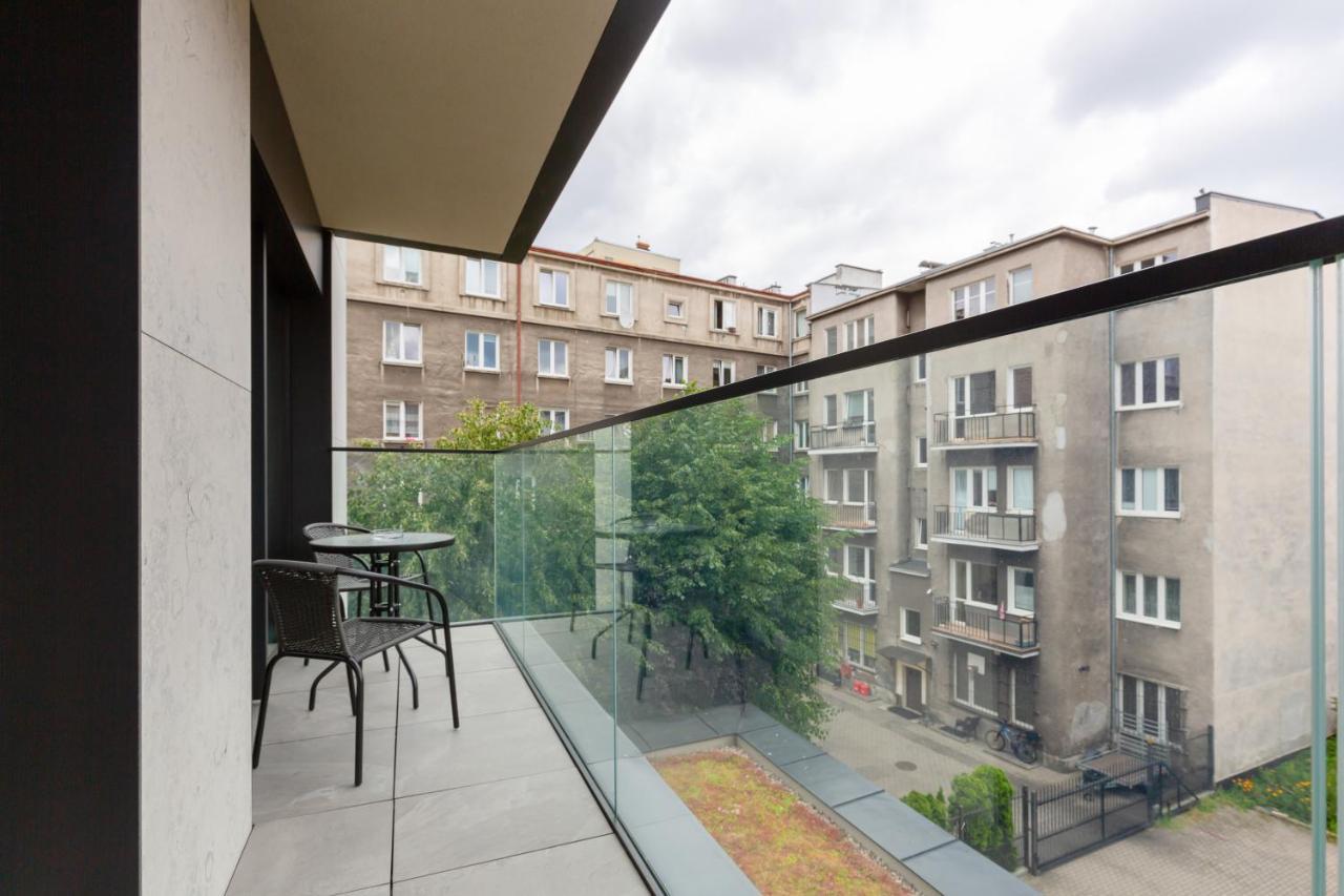 Moderna Central Luxury Apartment With Parking In Gdynia By Noclegi Renters Bagian luar foto